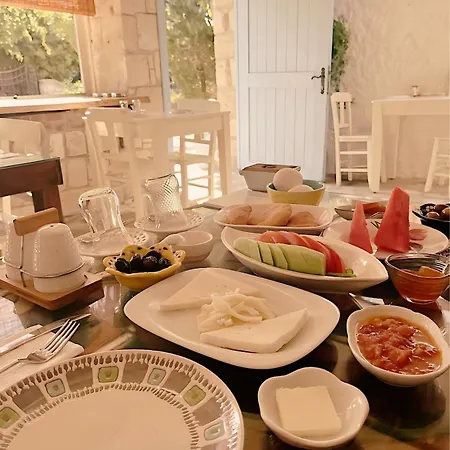 Bed & Breakfast Alayaz 3*