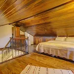 Alayaz B&B 알라카티