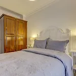 فندق مبيت وإفطار Alayaz