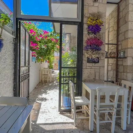 Alayaz Boutique 3*